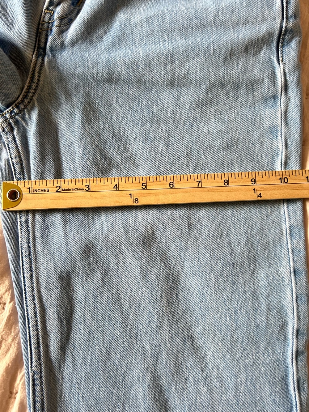 Levi's Light Blue Straight Leg Jeans - Picture 9 of 10